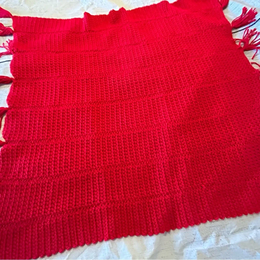 Handmade Bright‎ Red Throw Blanket with Tassels